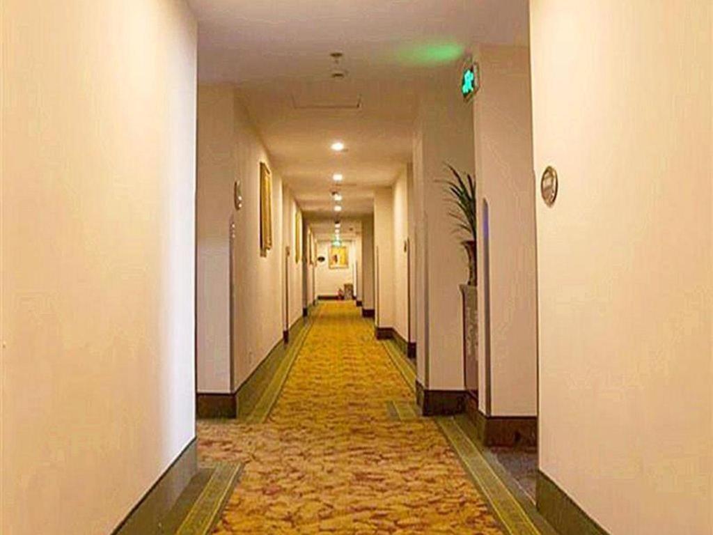 Greentree Inn Shanghai Hongqiao Hub Convention Center Jinghua Road Shell Hotel Exterior photo